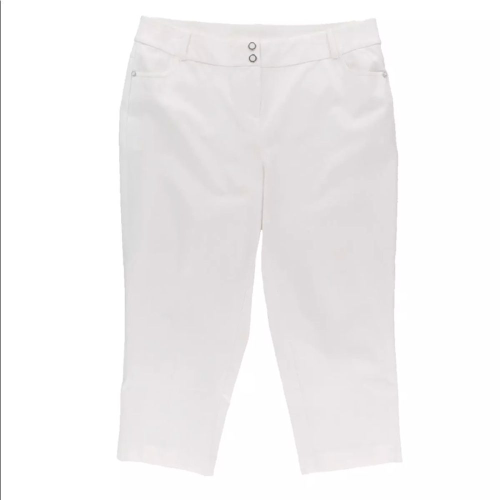 Alfani white comfort waist Capri retail $70 NWT